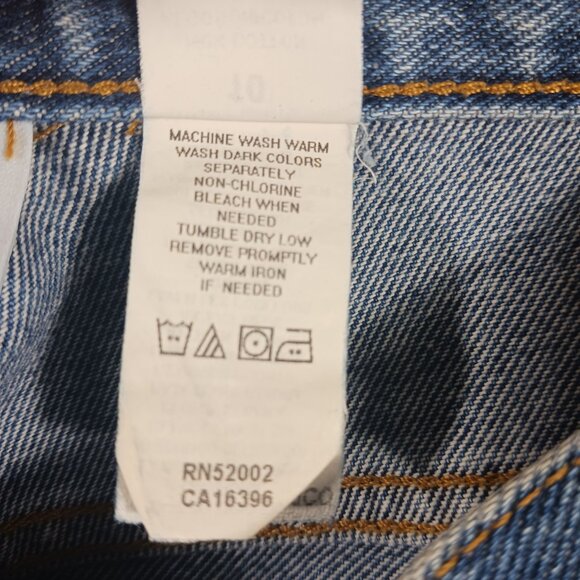 Liz Claiborne Size 10 Denim Skirt, Fray Hem, Zip Fly, Western, Casual, Classic - Picture 15 of 16